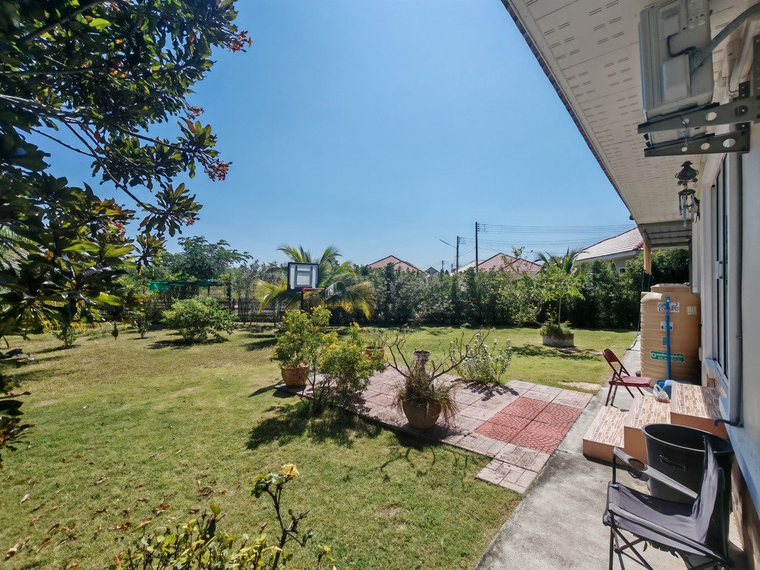 House With Large Garden Near Sam Roi Yod National Park