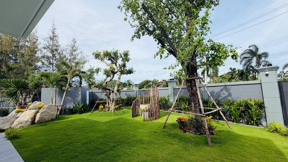 Luxurious House with Private Pool for Rent in Wang Phong, Pranburi