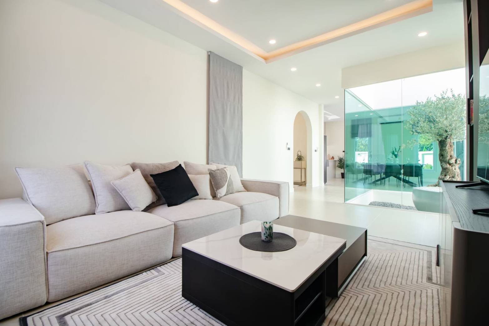 Luxury Fully Furnished 3 Bedroom Pool Villa with for Sale