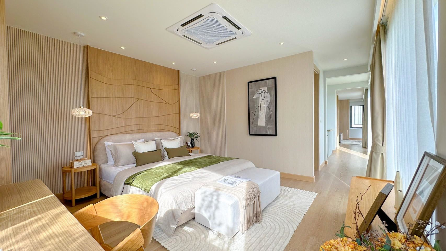 5 Bedroom Beachfront Luxury Villa in Cha Am