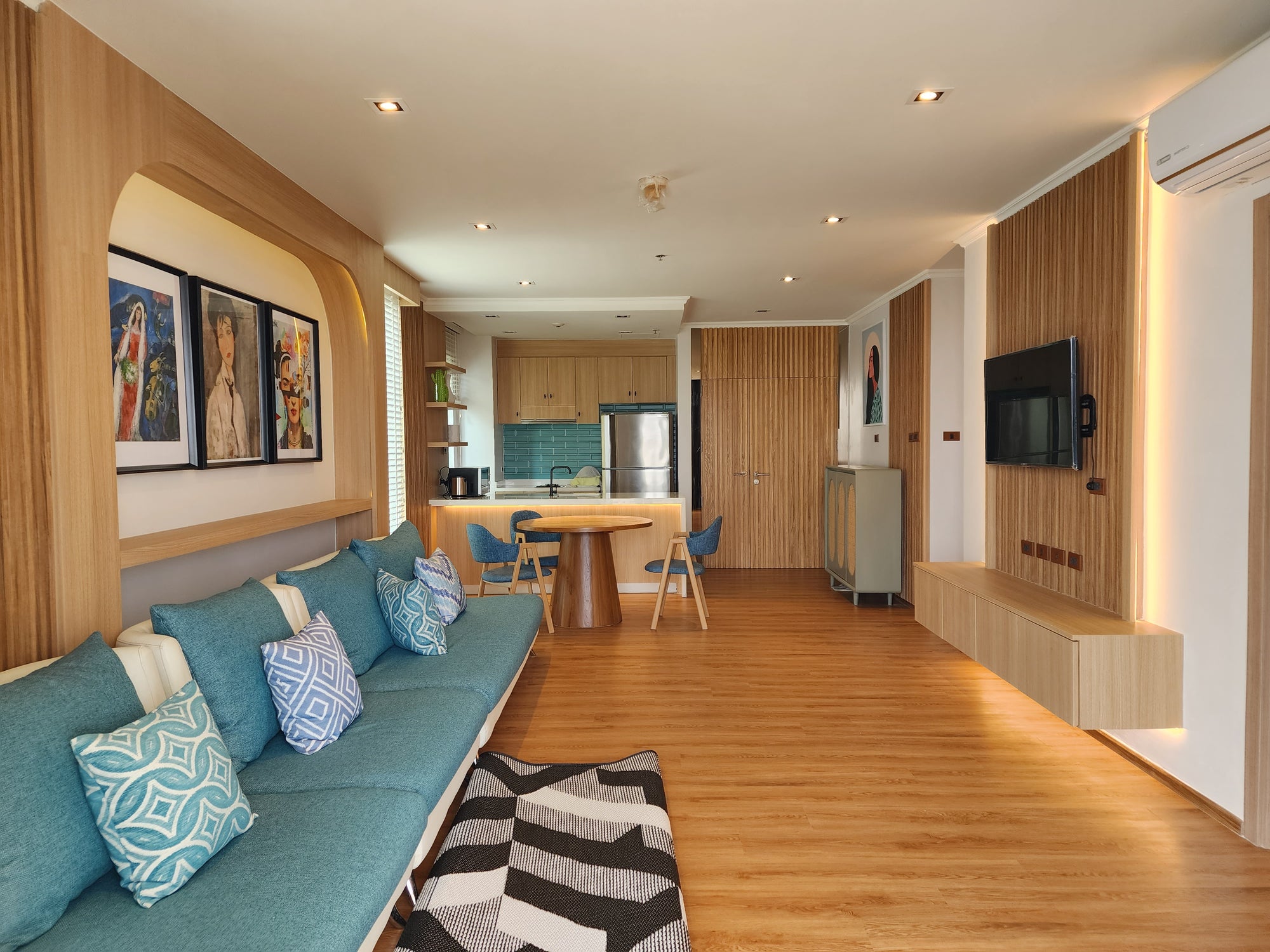 2 Bed Condo for Sale in Baan San Ploen – Prime Beach Location