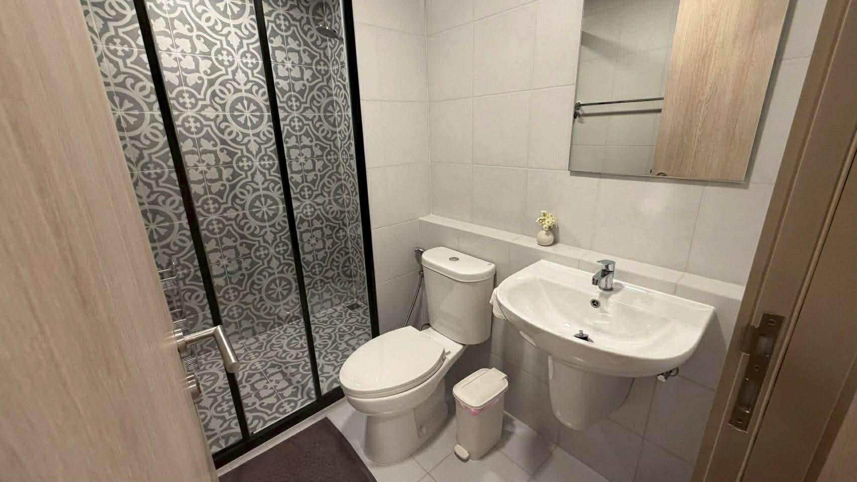 Modern 2-Bedroom Condo at Cabanas Hua Hin