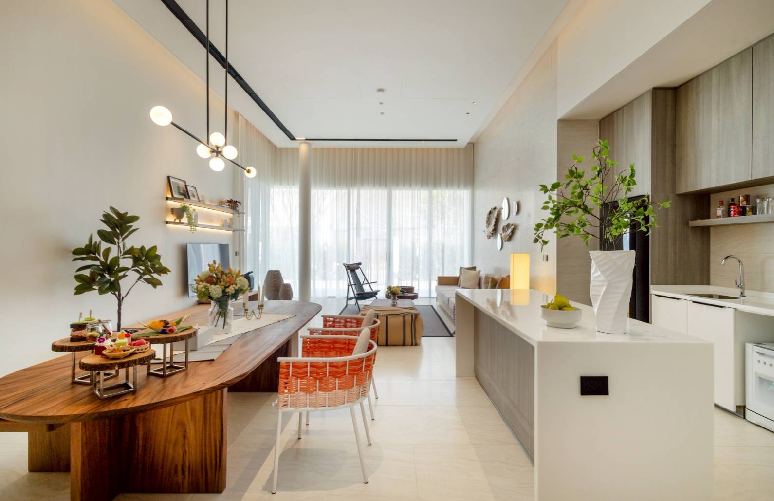 2-Bedroom Luxury Pool Villa for Rent in Cha Am