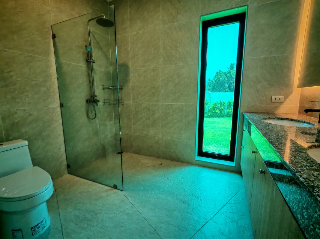 Modern 3 Bedroom Pool Villa on Large Plot in Hin Lek Fai, Hua Hin