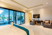Luxuriöse Poolvilla mit 4 Schlafzimmern in Hua Hin