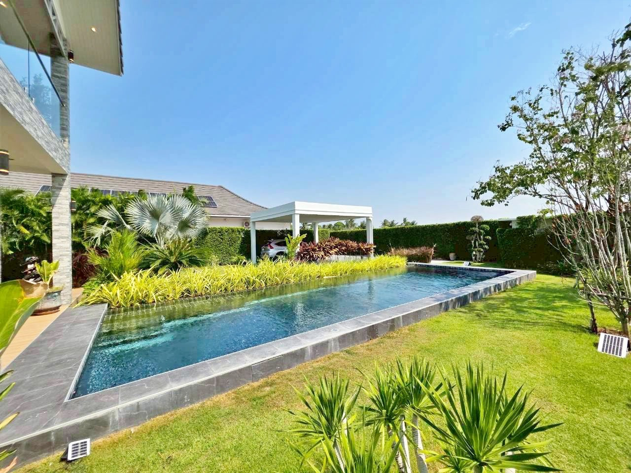 2-Storey Modern Pool Villa in Hua Hin