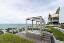 Modern 2-Bedroom Condo on Floor 8 in Vehha