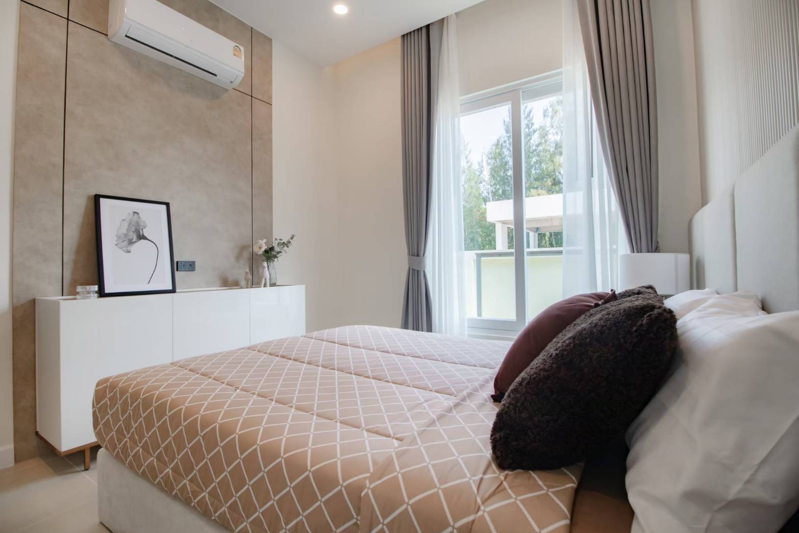 Luxury Fully Furnished 3 Bedroom Pool Villa with for Sale