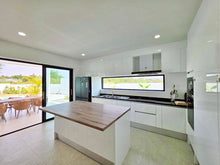 Haustierfreundliche Poolvilla mit 3 Schlafzimmern in Hua Hin