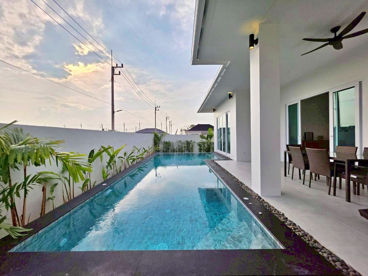 Modern 3 Bedroom Pool Villa in Hua Hin