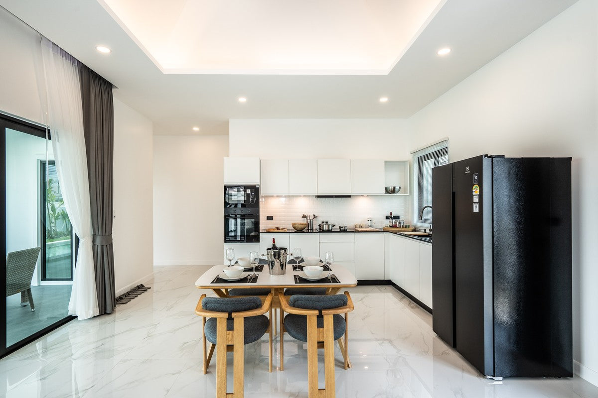Modern 3-Bedroom Pool Villa in Botanica Hua Hin