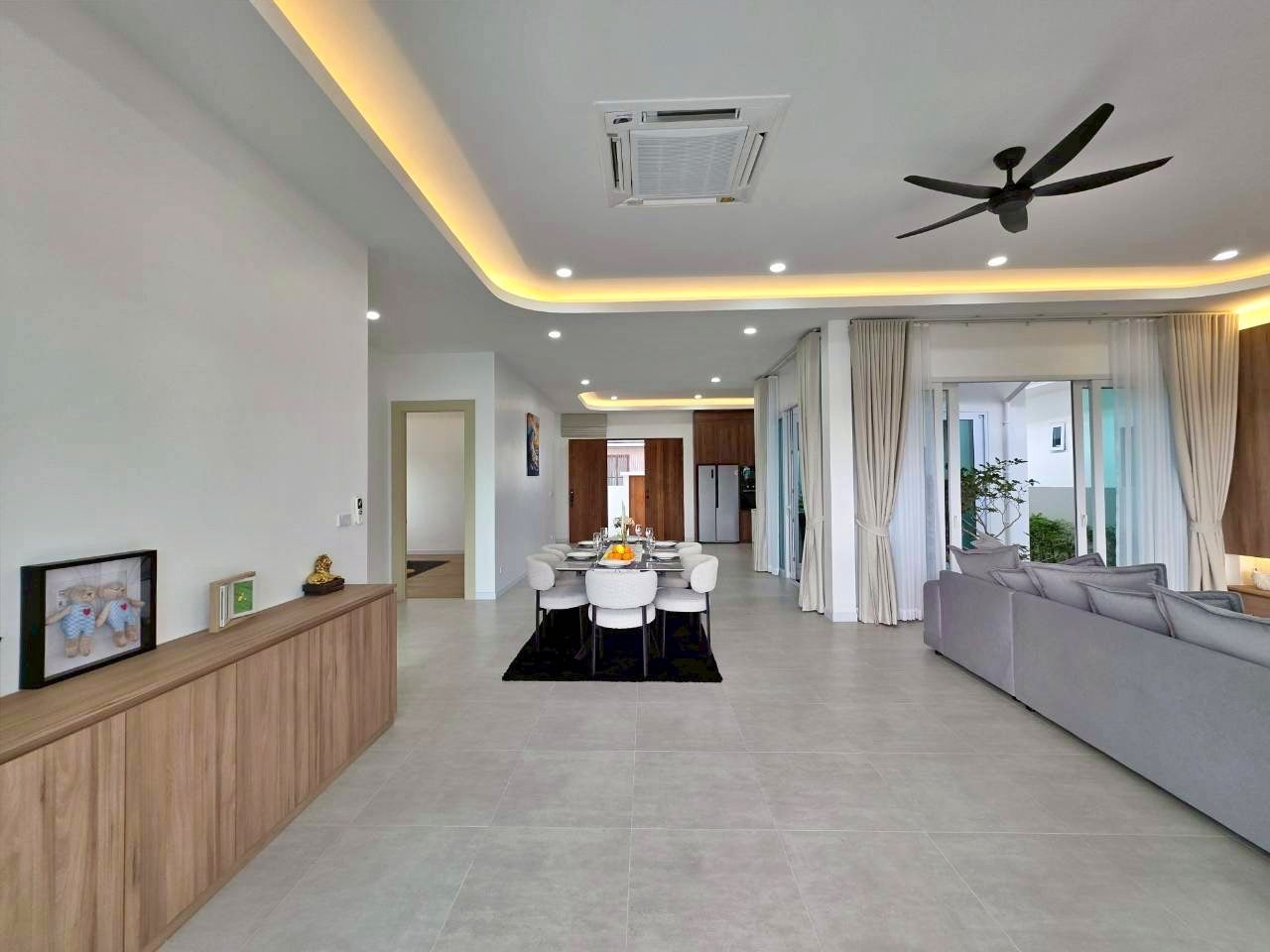 Modern 3 Bedroom Pool Villa in Hua Hin