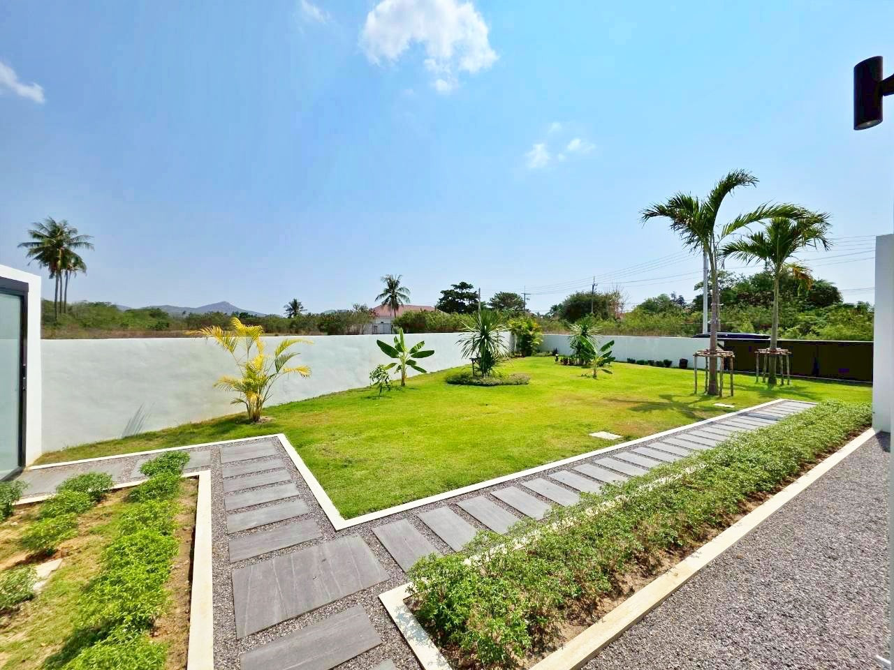 Haustierfreundliche Poolvilla mit 3 Schlafzimmern in Hua Hin