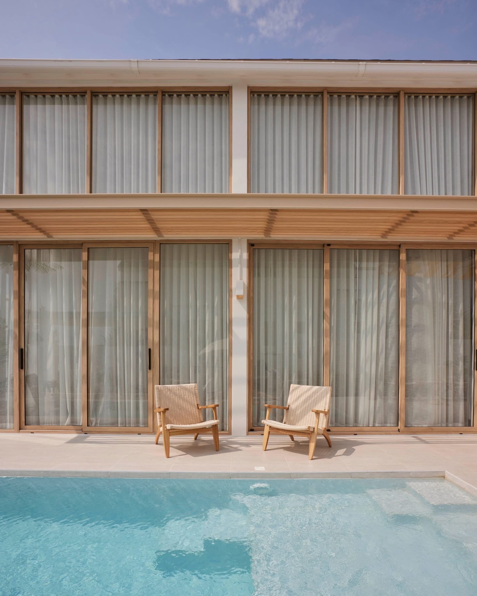 Villa mit 3–4 Schlafzimmern, Bergblick und Pool in Cha Am