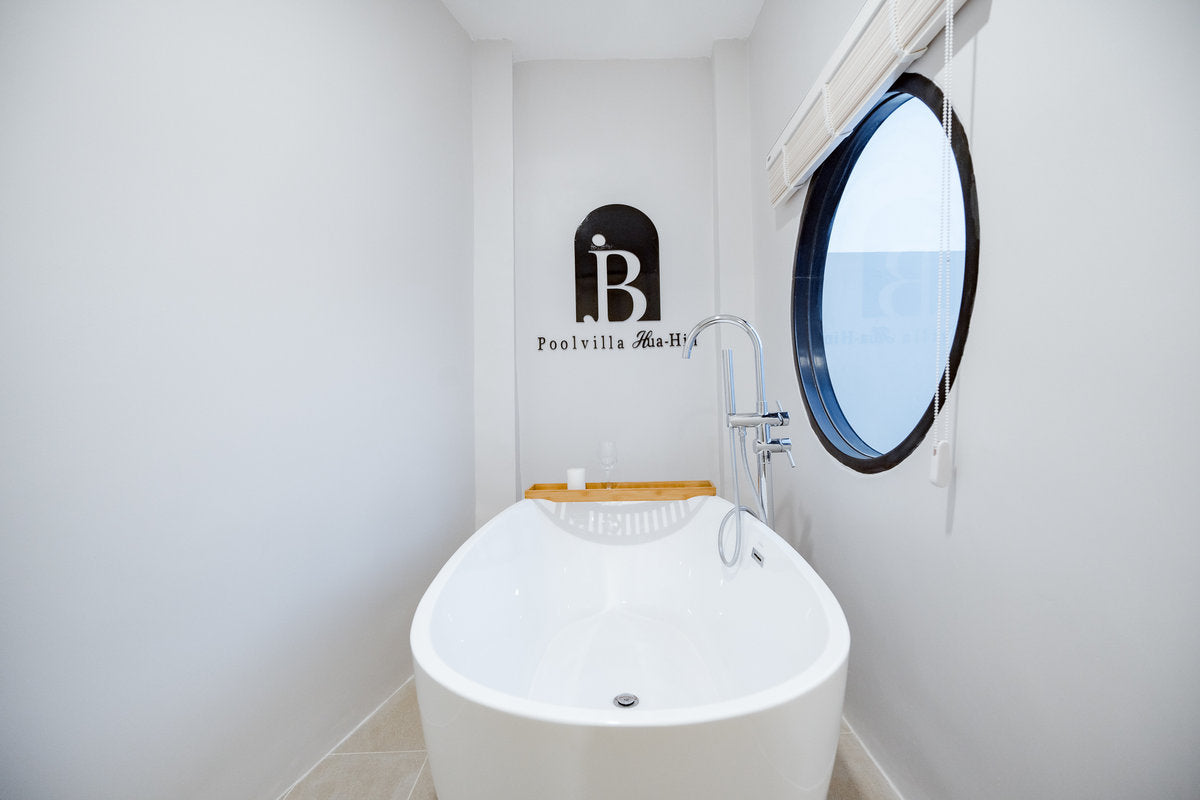 Modern Luxury Pool Villa for Rent in Soi 112, Hua Hin