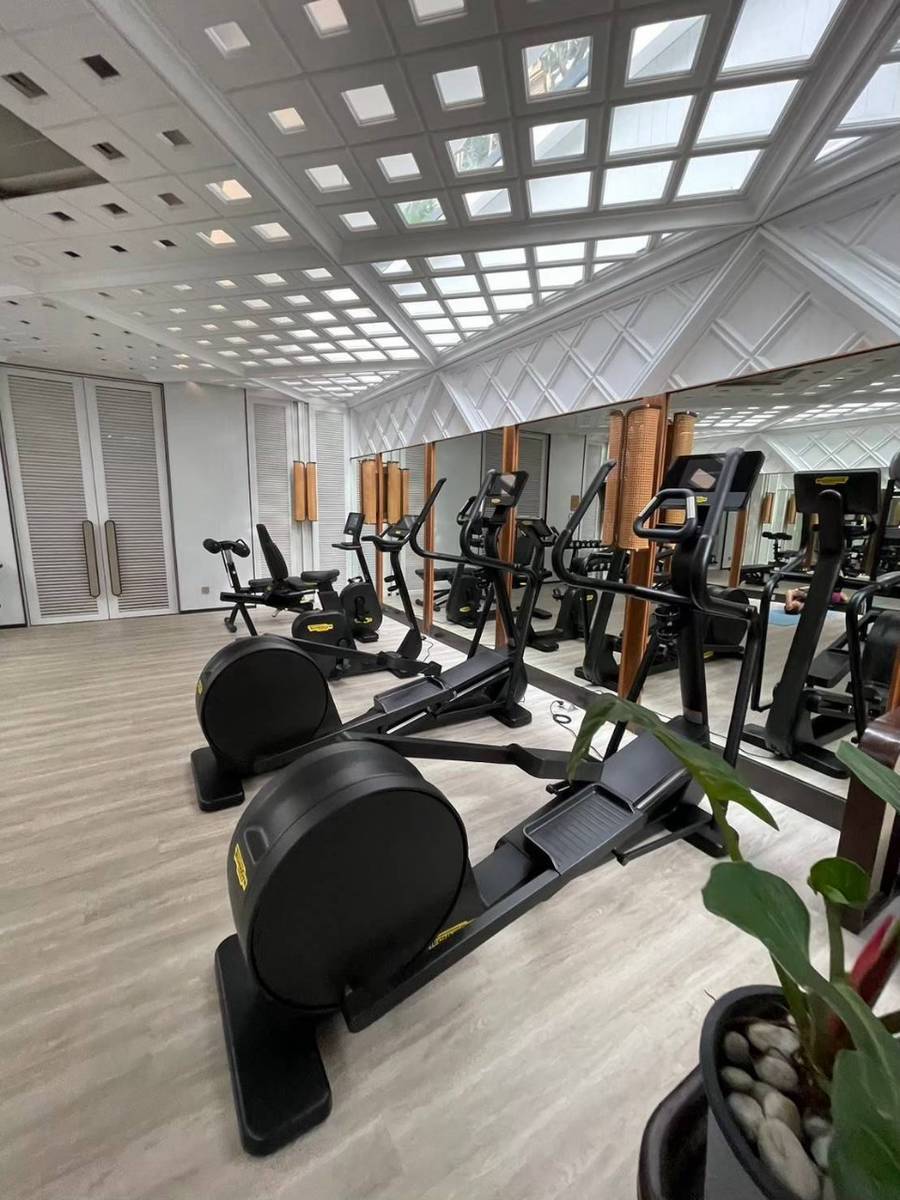 Beachfront 1-Bedroom Condo at InterContinental Residences for Sale