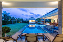 Luxuriöse Poolvilla mit 4 Schlafzimmern in Hua Hin