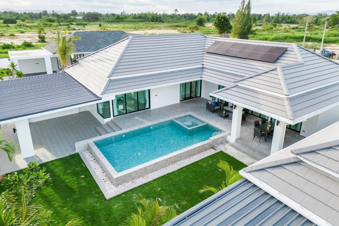 High-Spec Villa with Saltwater Pool and Solar Power System