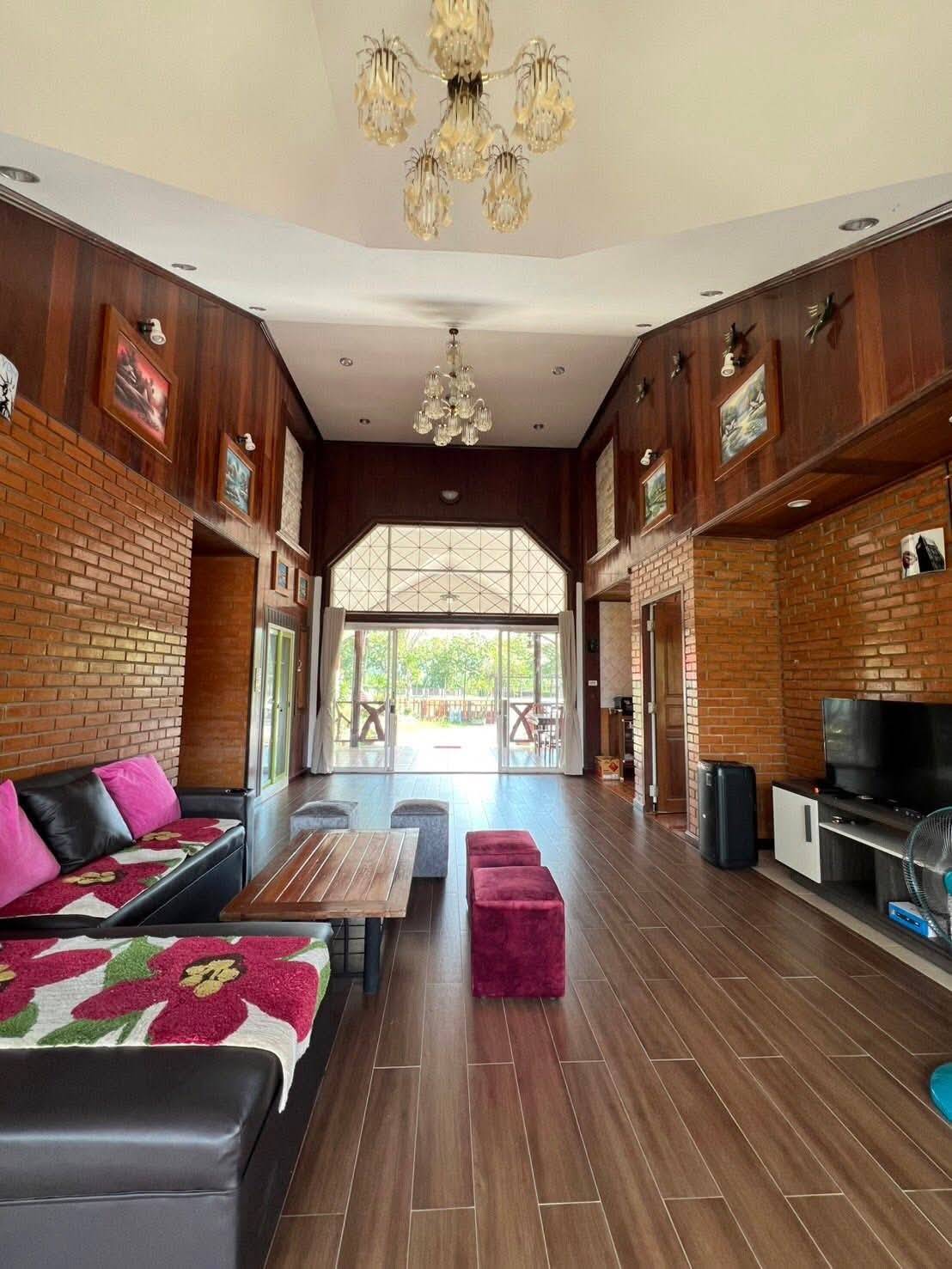 Newly Renovated House for Rent in Cha-Am with Pool and Riverside Pavilion
