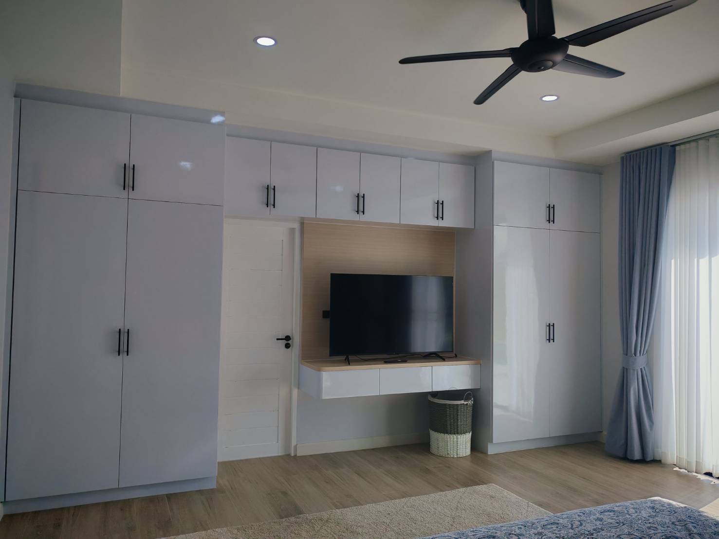 Modern 3-Bedroom Pool Villa for Rent in Wang Pong