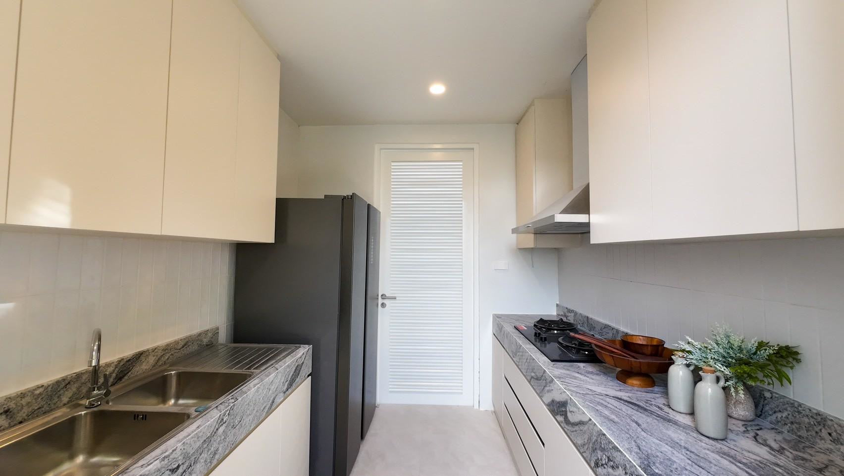 5 Bedroom Beachfront Luxury Villa in Cha Am