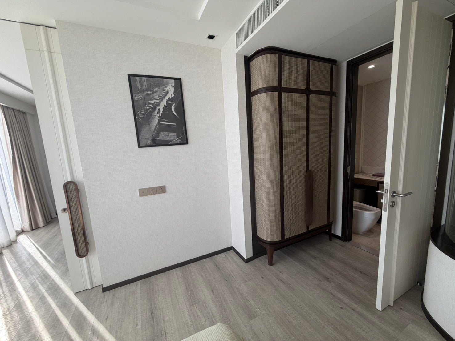 1 Bedroom Apartment for Rent at Intercontinental Residences Hua Hin