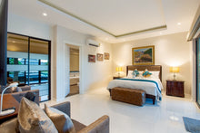 Luxuriöse Poolvilla mit 4 Schlafzimmern in Hua Hin