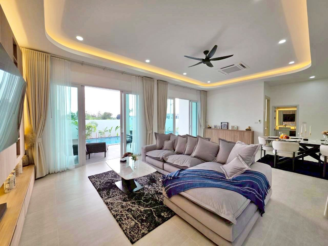 Modern 3 Bedroom Pool Villa in Hua Hin