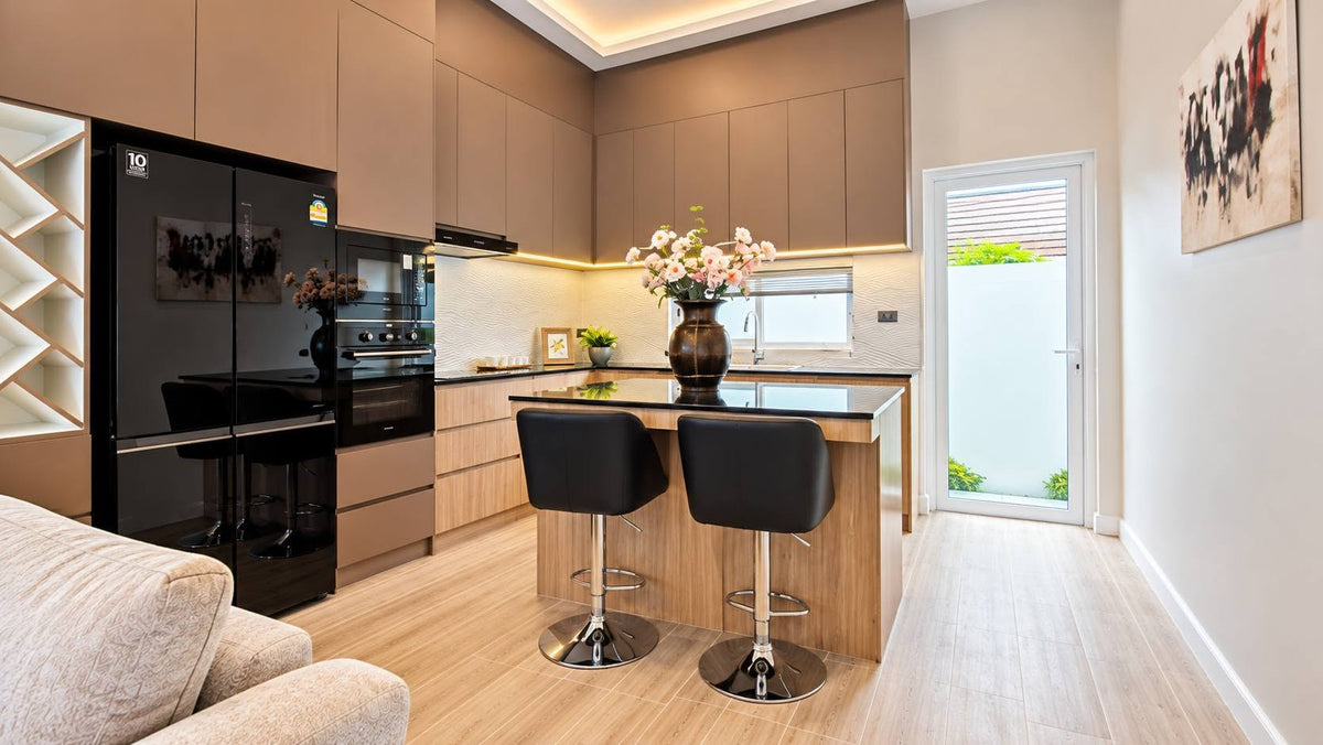 Brand New Modern Pool Villa with Mountain Views in Soi 88, Hua Hin