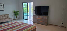 Spacious 3-Bedroom House with Large Pool in Hin Lek Fai