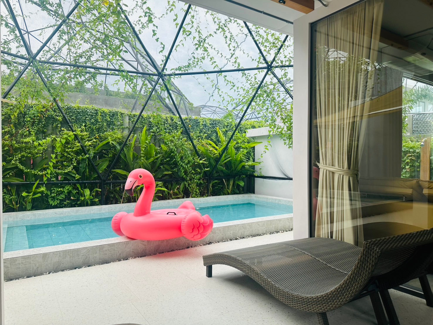 Pool Villa with Onsen for Sale and Rent