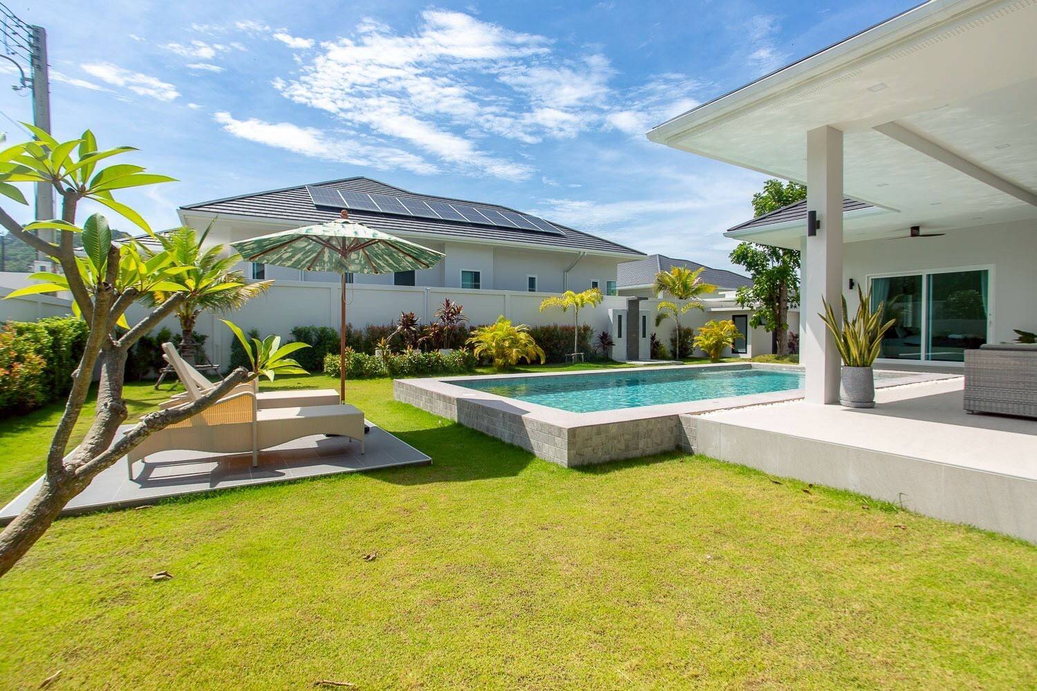 Modern Pet Friendly 3-Bedroom Pool Villa for Rent