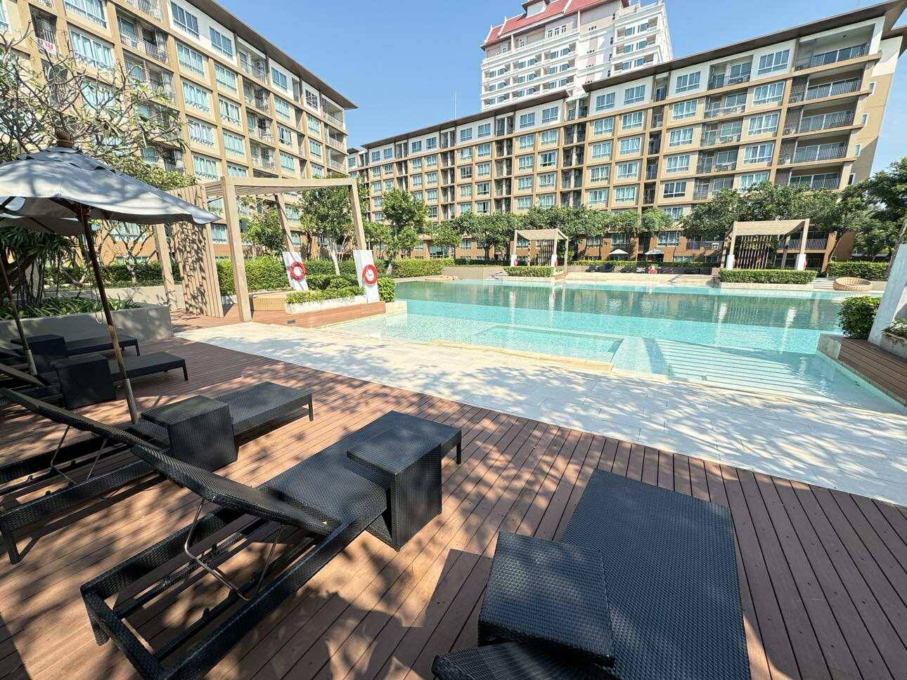Studio Condo at Baan Thew Lom Cha-Am for Sale