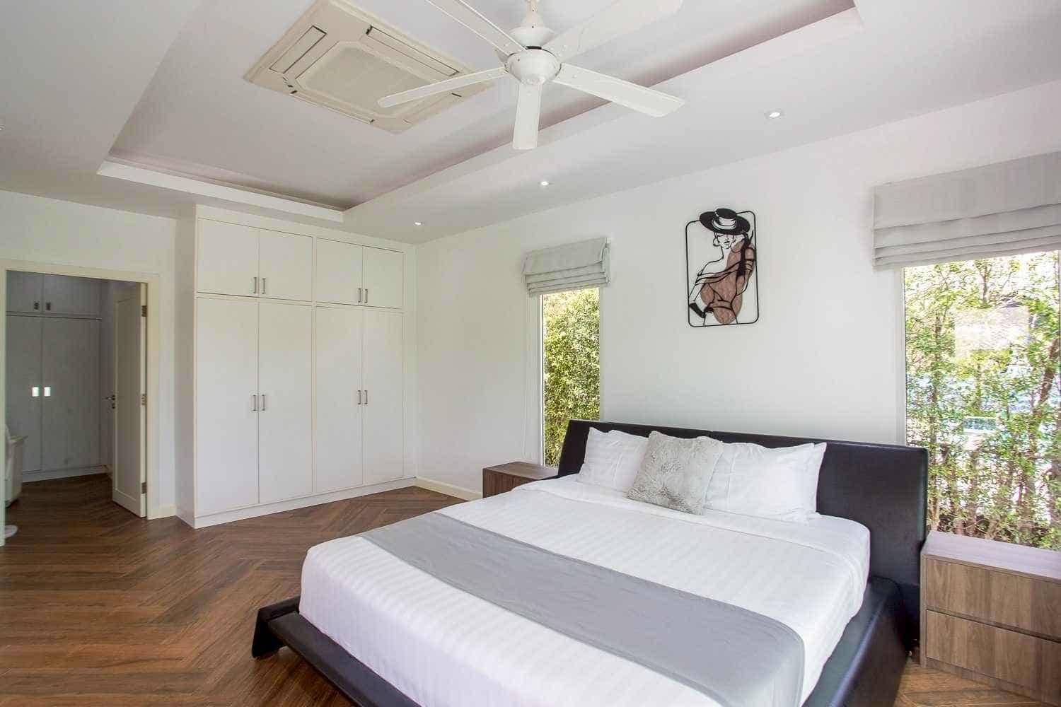 Luxury Pool Villa on Golf Course with Lifetime Memberships in Hua Hin