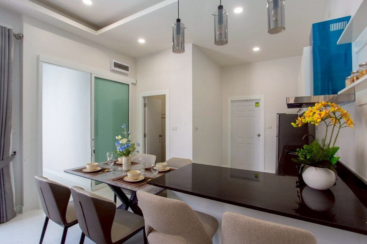 Modern Pool Villa in Hin Lek Fai