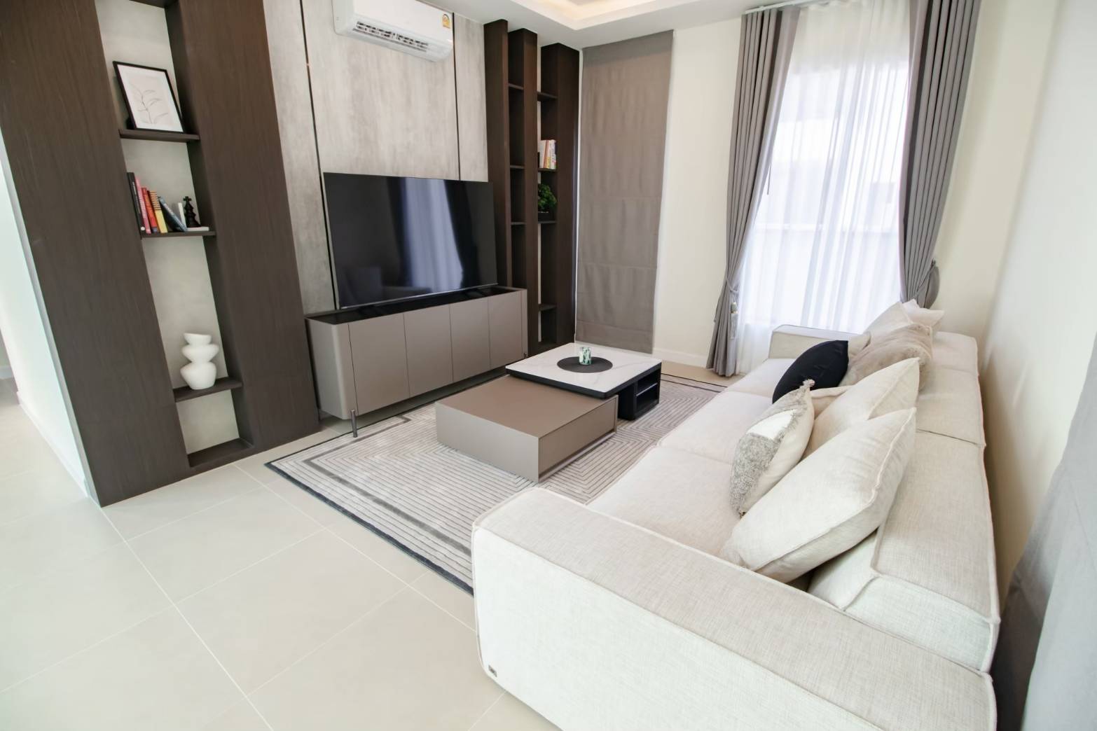 Luxury Fully Furnished 3 Bedroom Pool Villa with for Sale