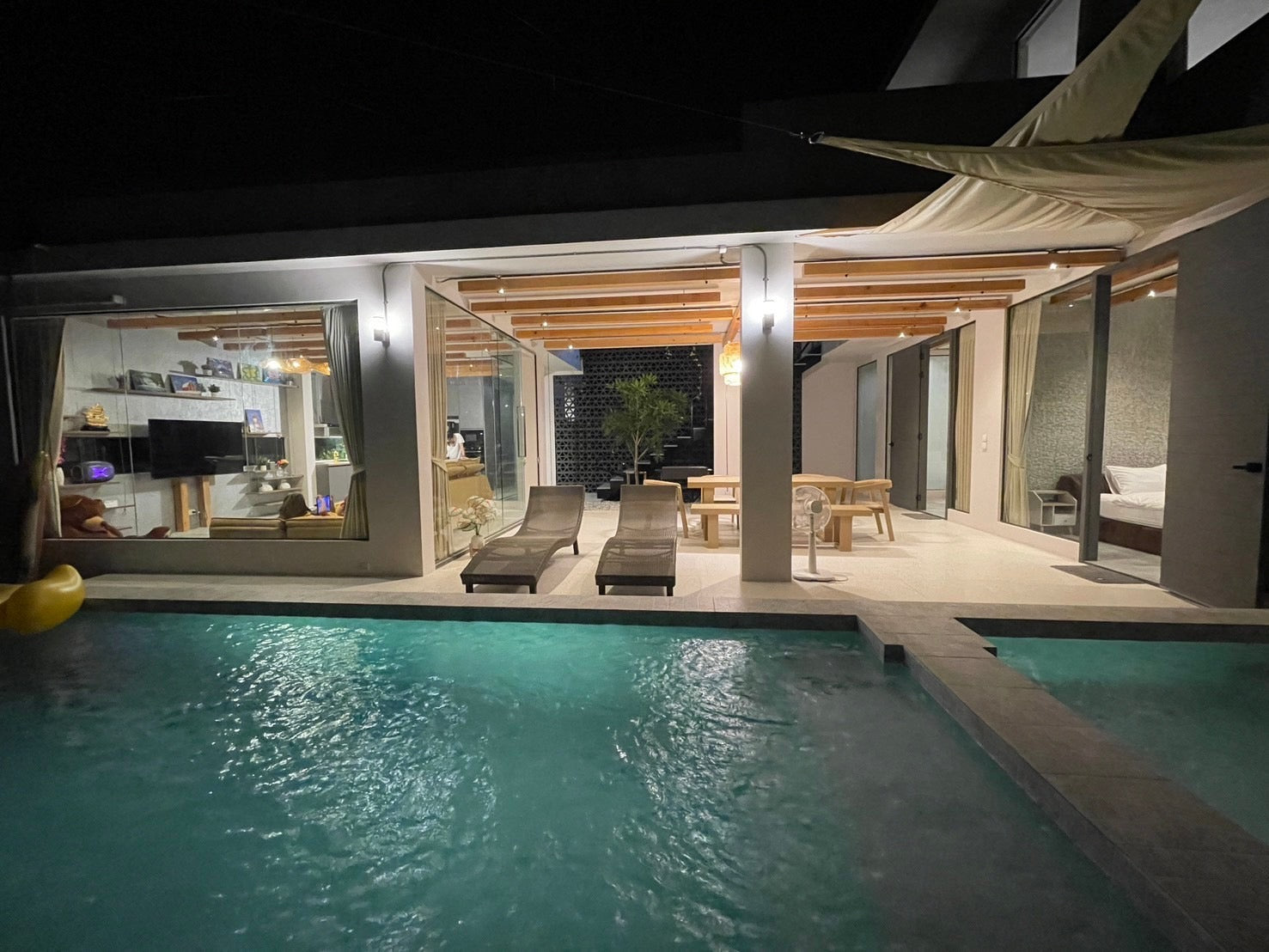 Pool Villa with Onsen for Sale and Rent