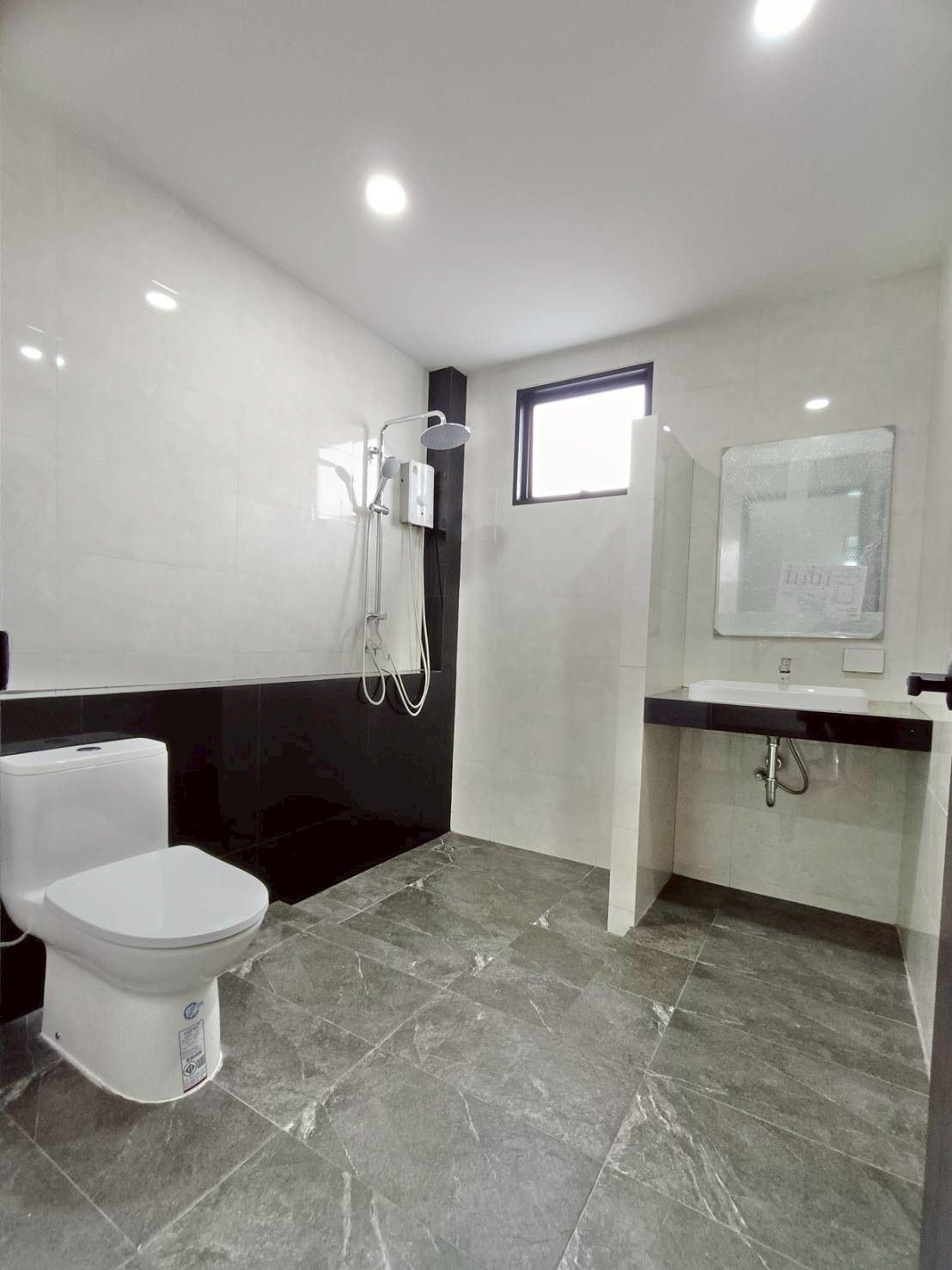 Last Unit New Luxury Villa for Sale in Hin Lek Fai