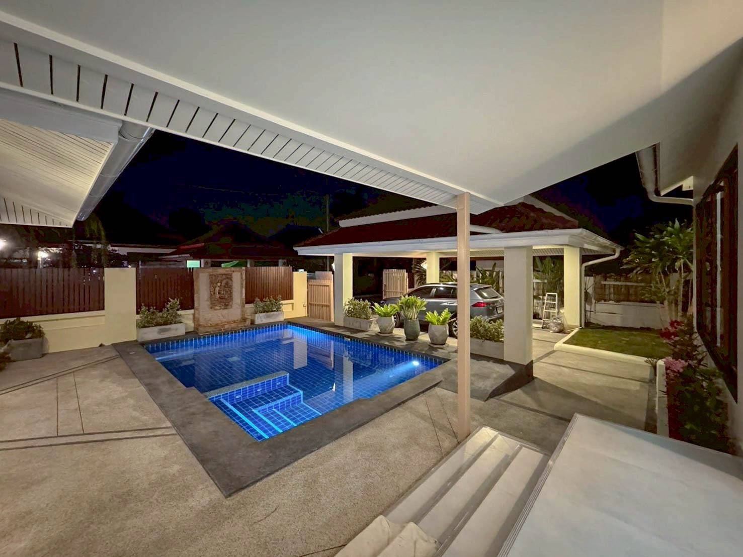 Renovated Pool Villa for Sale in Hua Hin Soi 102