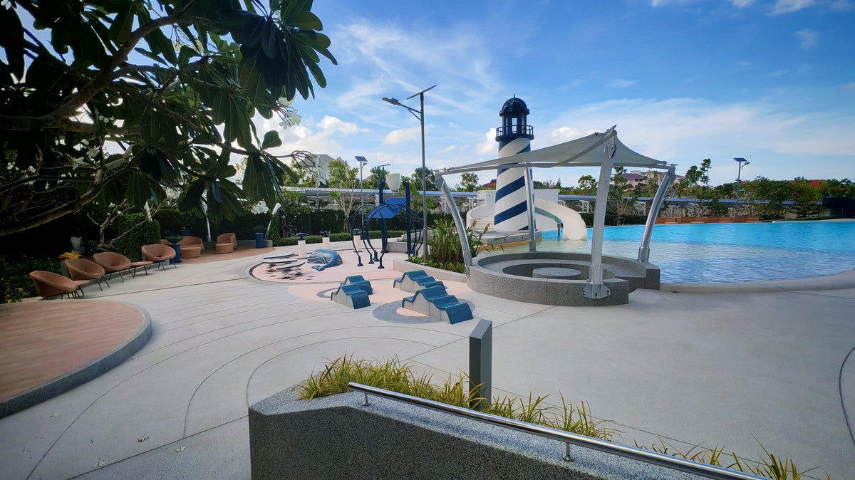 Brand New Sea View Condo at Supalai Blue Whale