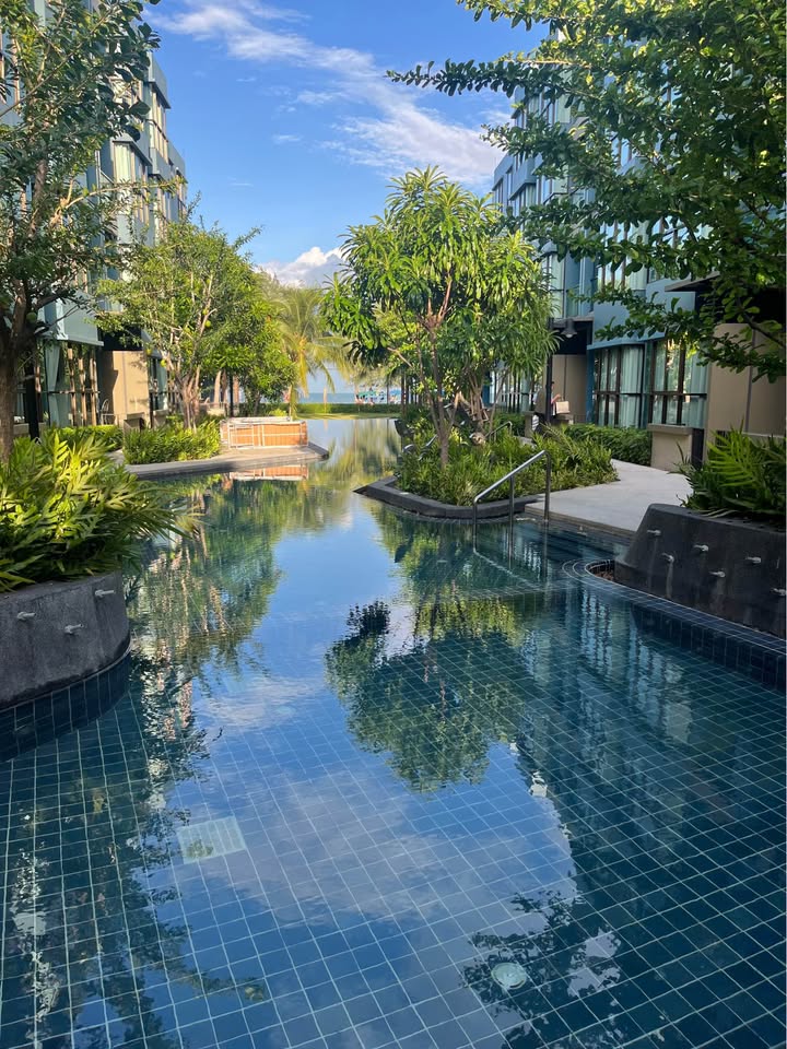 Pool Access Condo at Lumpini Park Beach Cha-Am 2, Beachfront