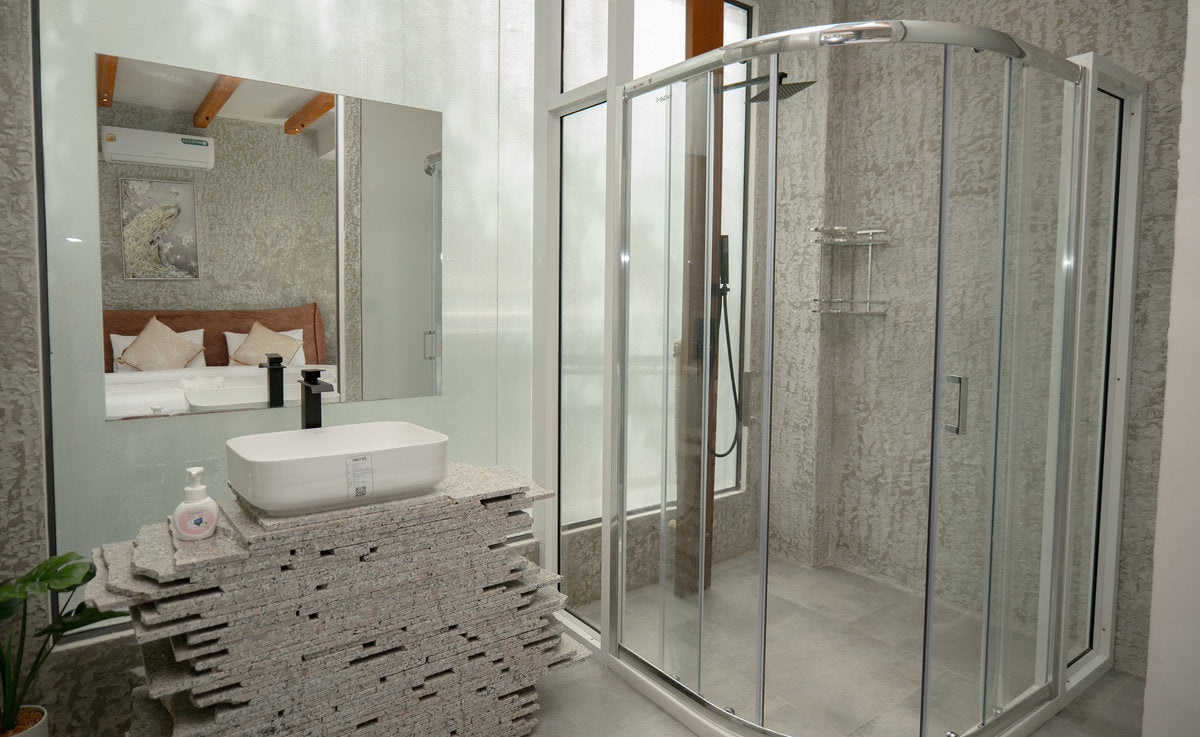 Modern Pool Villa with Private Pool and Sauna