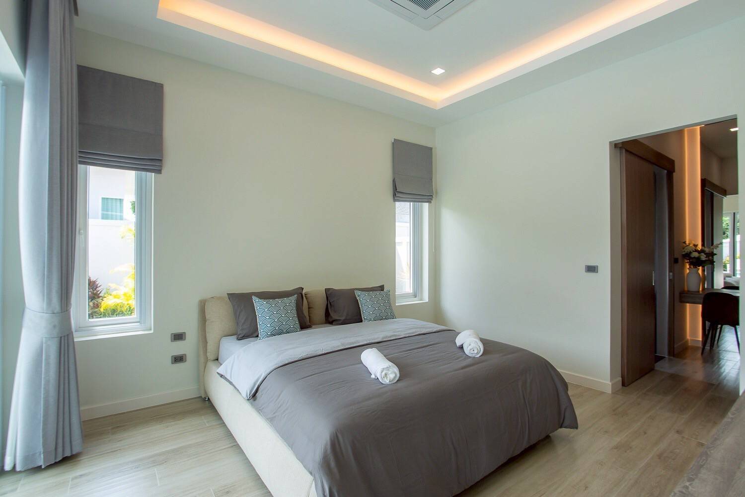 Modern Pet Friendly 3-Bedroom Pool Villa for Rent