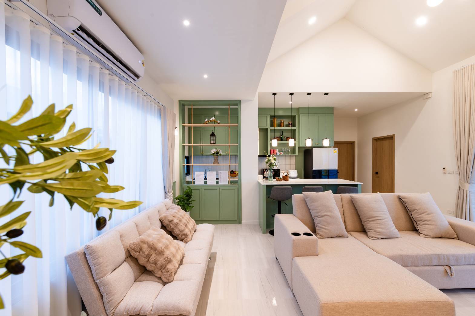 Luxury Pool Villa with Kids Club and Guest House Near Black Mountain