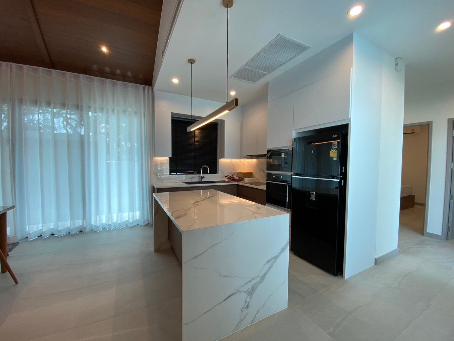 Luxury 3-Bedroom Pool Villa for Rent