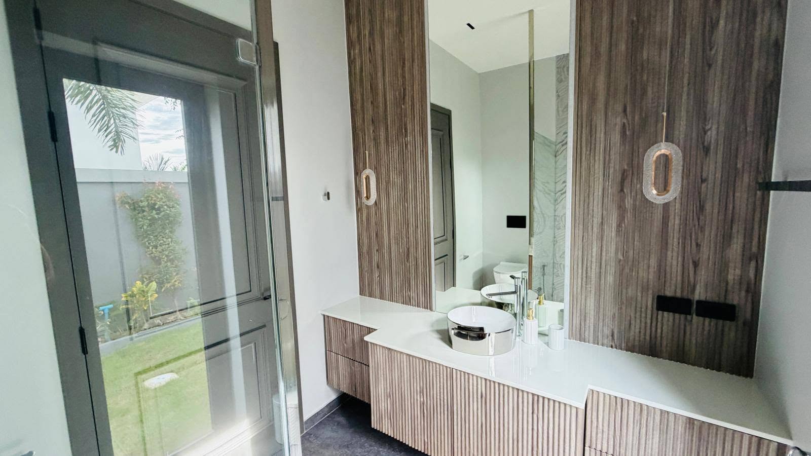 Luxurious House with Private Pool for Rent in Wang Phong, Pranburi