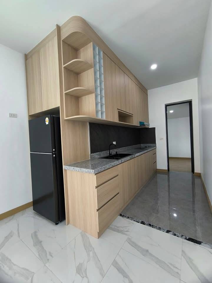 New 3-Bedroom Pool Villa in Cha-am with Jacuzzi