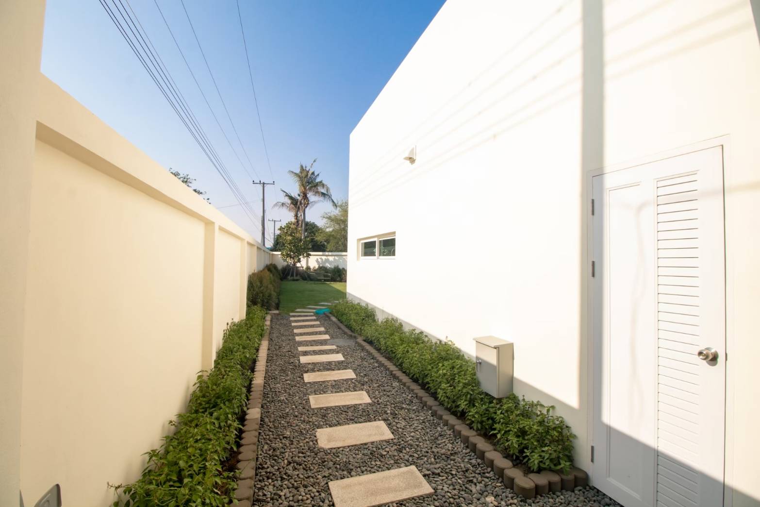 Luxury Fully Furnished 3 Bedroom Pool Villa with for Sale