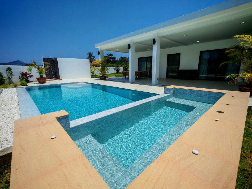 Modern 3 Bedroom Pool Villa on Large Plot in Hin Lek Fai, Hua Hin