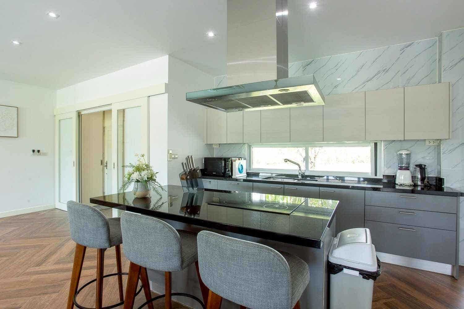 Luxury Pool Villa on Golf Course with Lifetime Memberships in Hua Hin